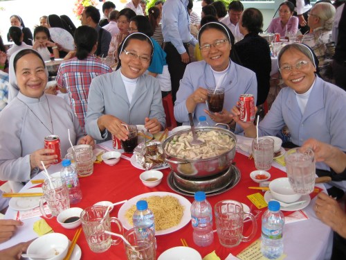 Members of a local sisters community joined SCJs and others at the celebration of the first SCJ house in the country. 